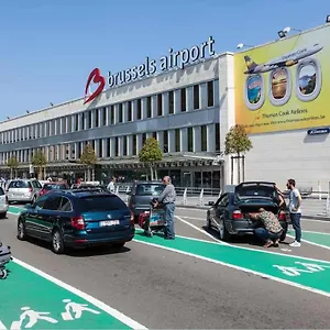 K&y 1 Brussels Airport 500m! , Zaventem Belgium